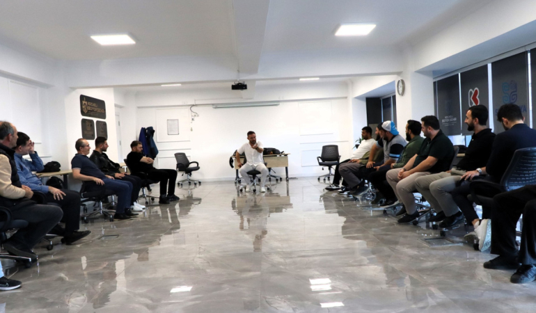 Büyükşehir’den personele drama eğitimi