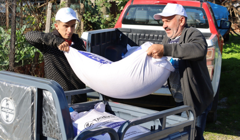Büyükşehir’den yangın mağduru üreticilere destek