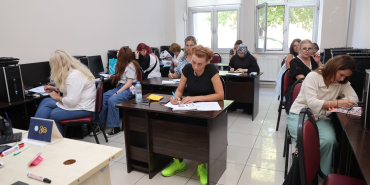 1763534181-794914153a