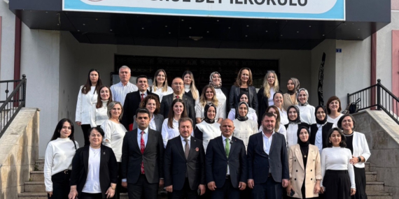 Tuğrul Bey İlkokulu’nda Öğretmenler Günü coşkusu