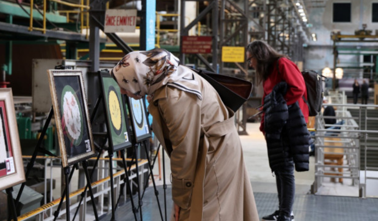 “Kağıtta Açan Çiçekler” sanatseverleri bekliyor
